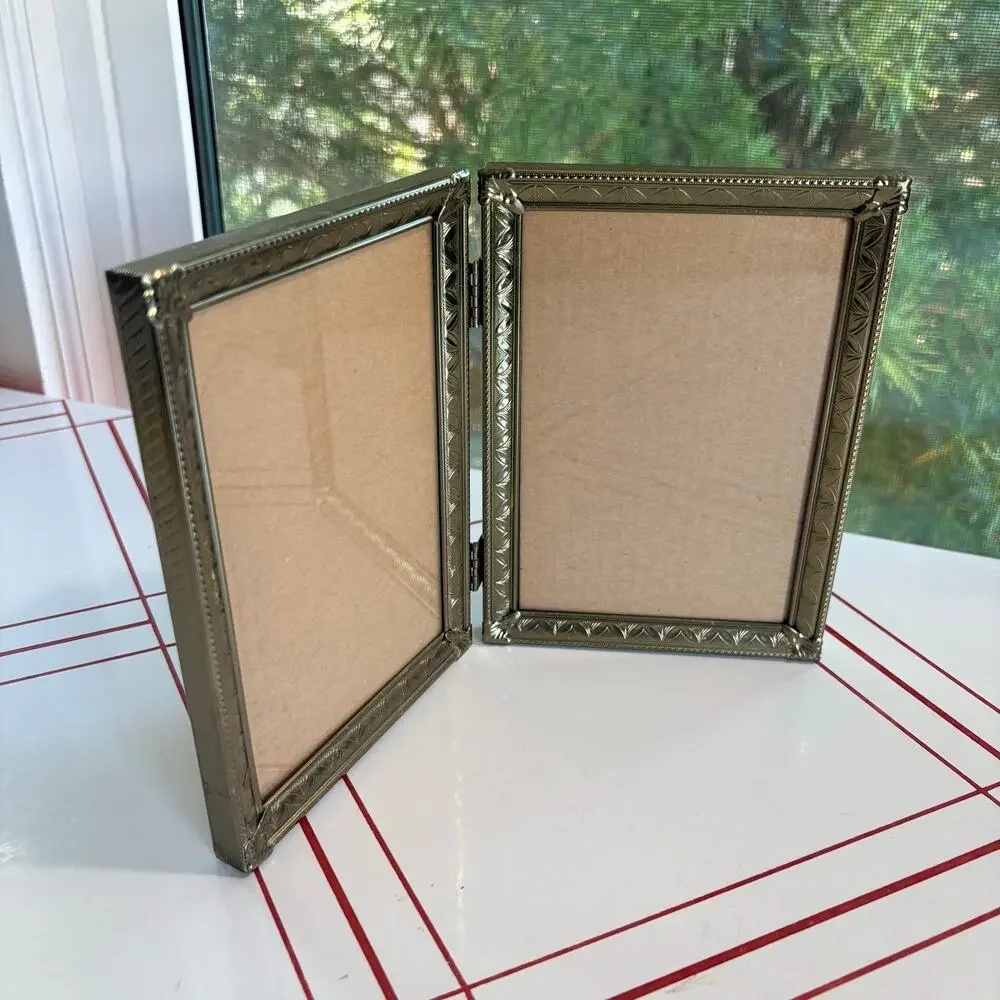 Vintage Double 5x7 Hinged Picture Frame Ornate Gold Tone Metal Folding Frame